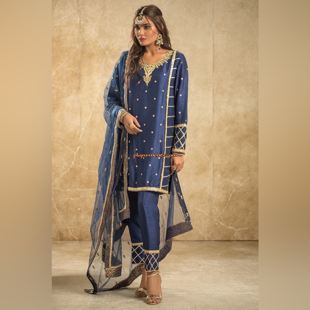 Brand new Kayseria Luxury Pret Pakistani 3 pcs dress chest 20”shirt length 39”
